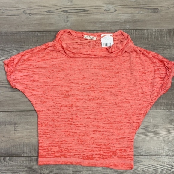 Free People // We The Free Astrid Red Lotus Tee Top - Picture 8 of 16